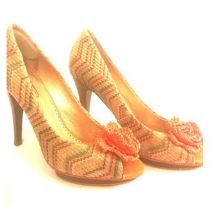 Poetic Licence pumps!  👠